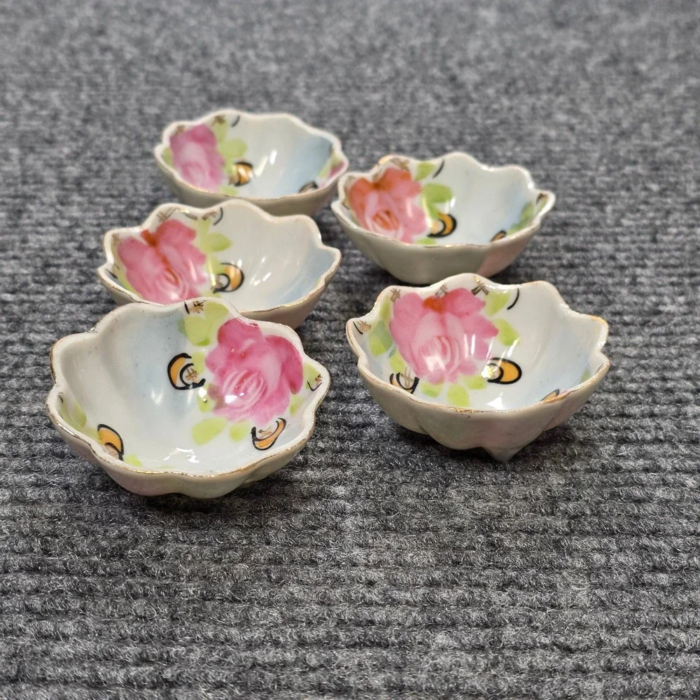 Vintage Japan Porcelain Nut Bowls Salt Cellars White Pink Rose Gold Rim Set of 5
